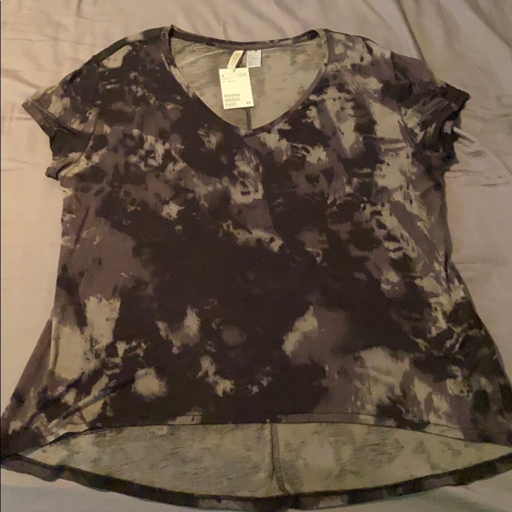 H&M black and grey short sleeve top Large NWT